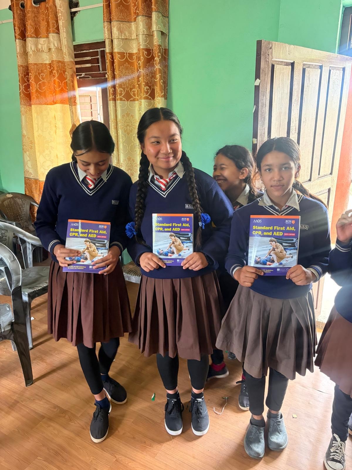 students using  Standard First Aid, CPR, and AED, Ninth Edition,